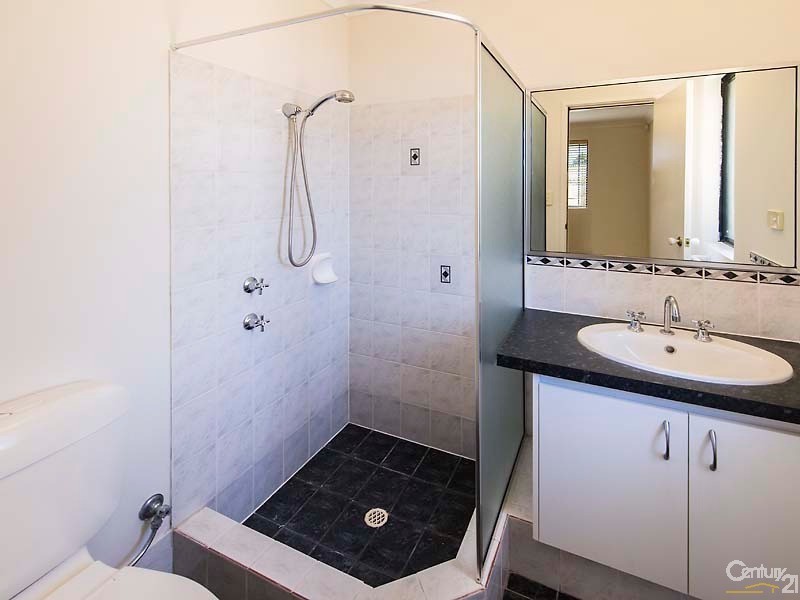 8 Derricap Avenue, Ellenbrook WA 6069