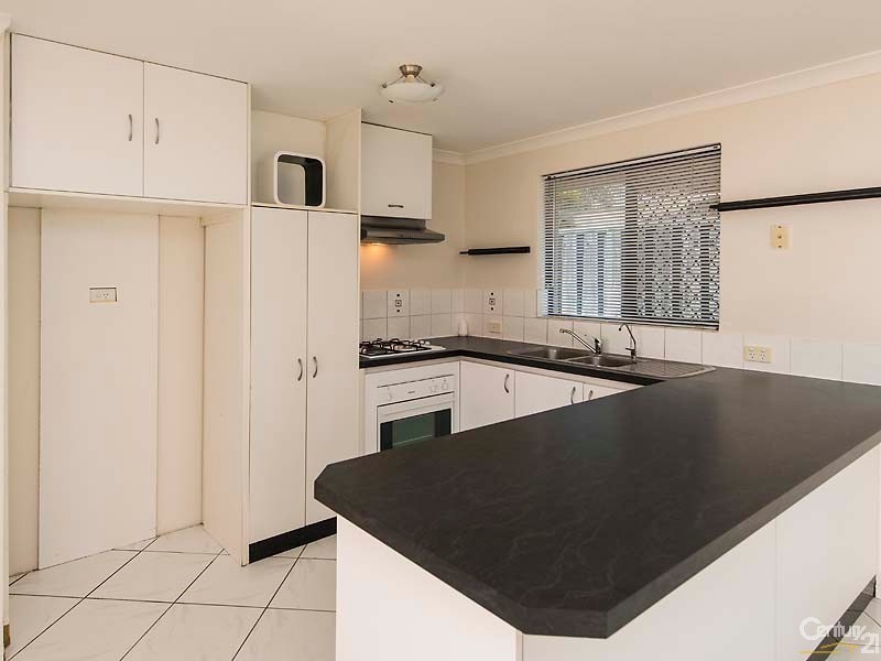 8 Derricap Avenue, Ellenbrook WA 6069