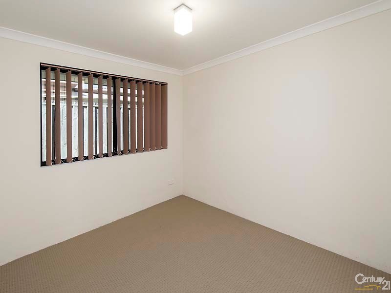 8 Derricap Avenue, Ellenbrook WA 6069