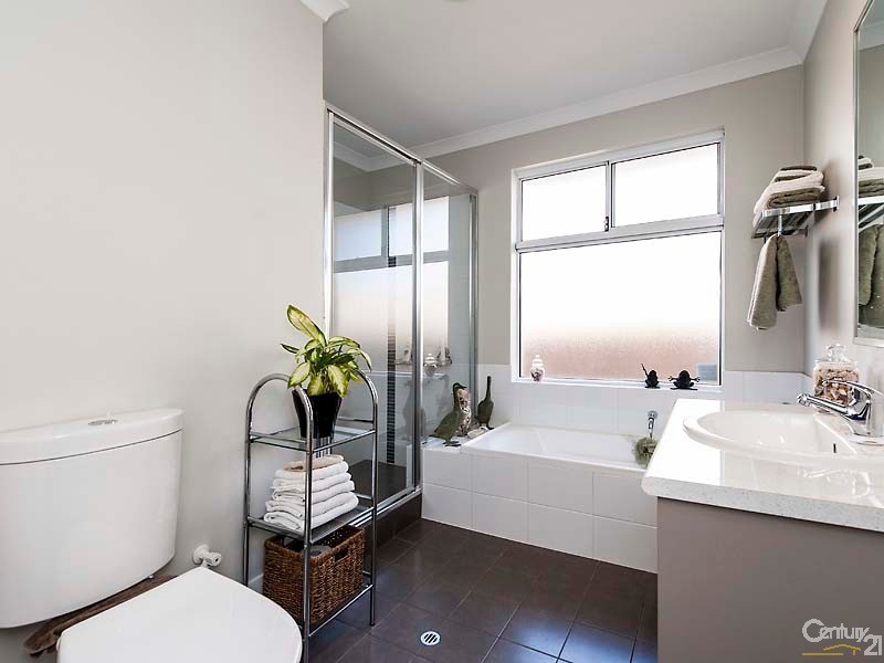 20 Timmi Lane, Ellenbrook WA 6069