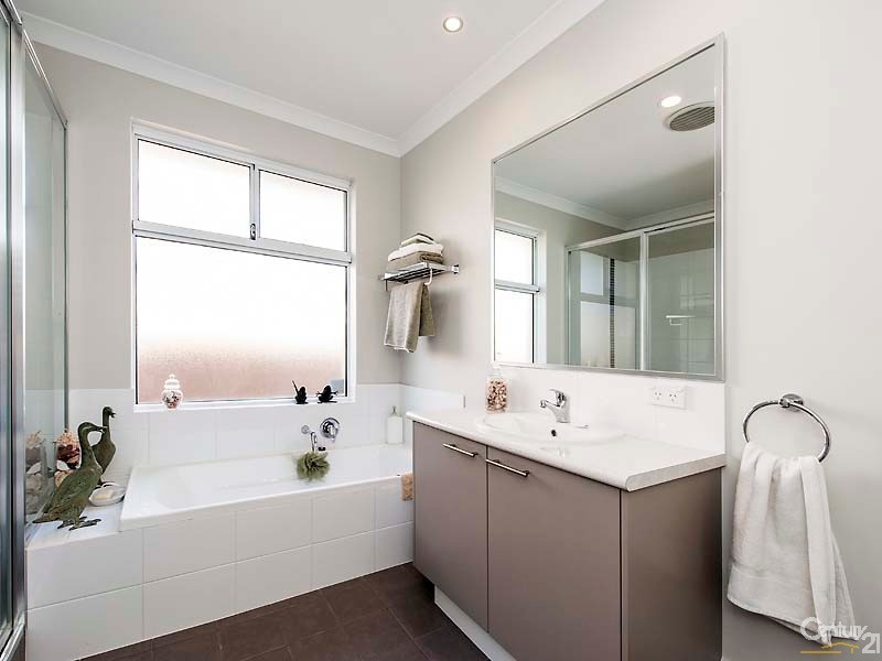 20 Timmi Lane, Ellenbrook WA 6069