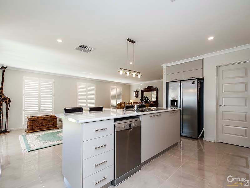 20 Timmi Lane, Ellenbrook WA 6069