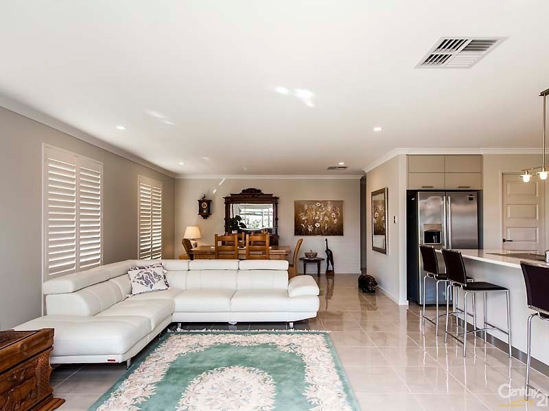20 Timmi Lane, Ellenbrook WA 6069