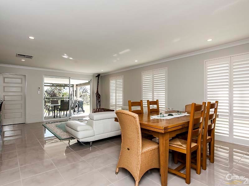 20 Timmi Lane, Ellenbrook WA 6069