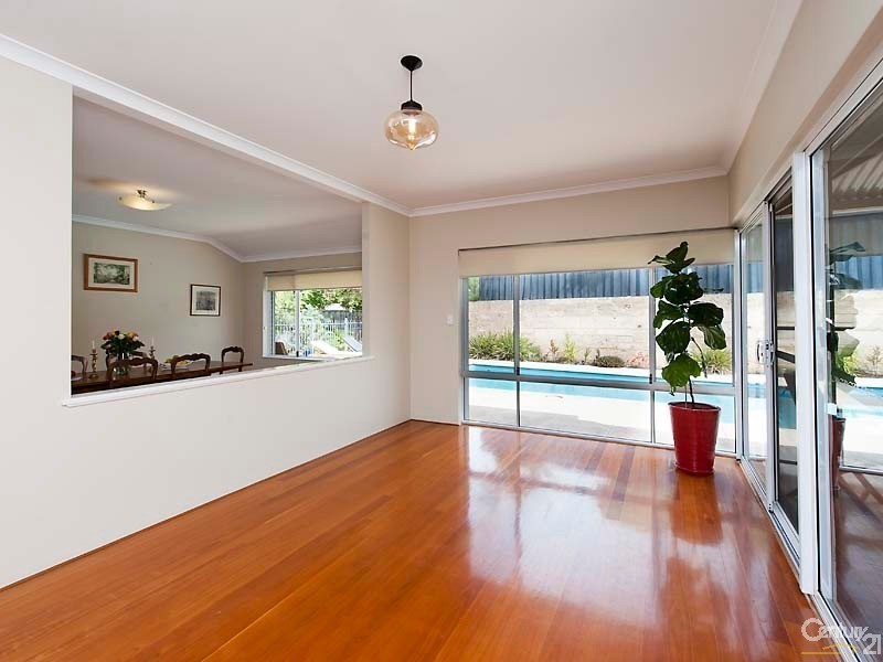 88 Fantail Crescent, Ellenbrook WA 6069