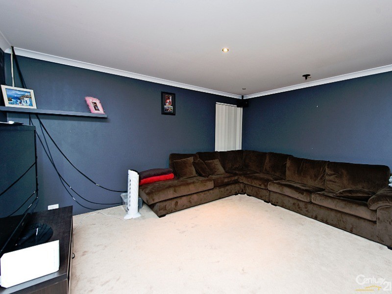 5 Withnell Drive, Ellenbrook WA 6069