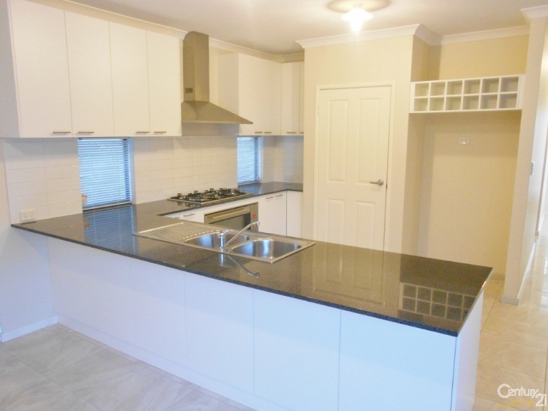 12 Zelena Terrace, Aveley WA 6069