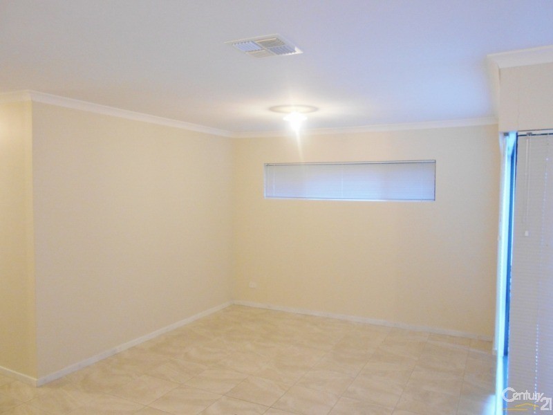 12 Zelena Terrace, Aveley WA 6069