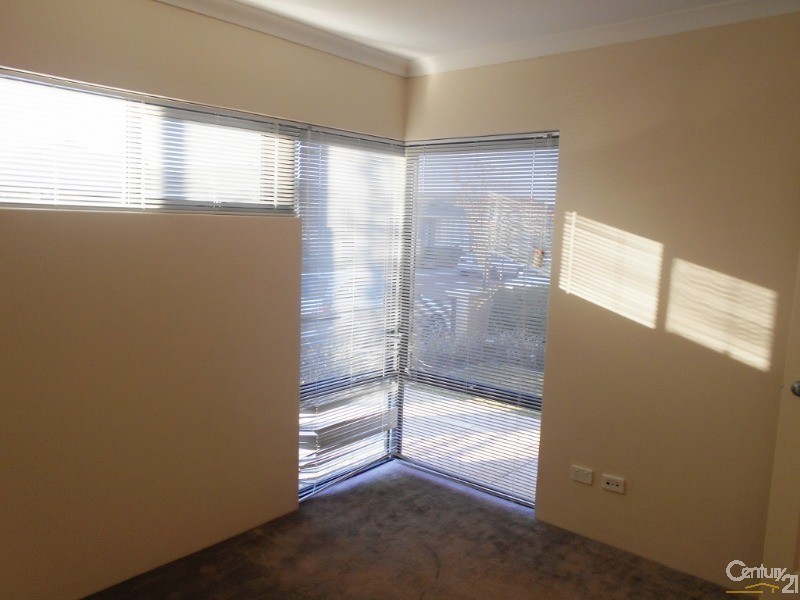 12 Zelena Terrace, Aveley WA 6069