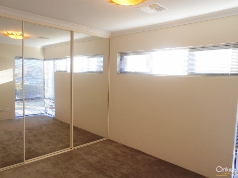 12 Zelena Terrace, Aveley WA 6069