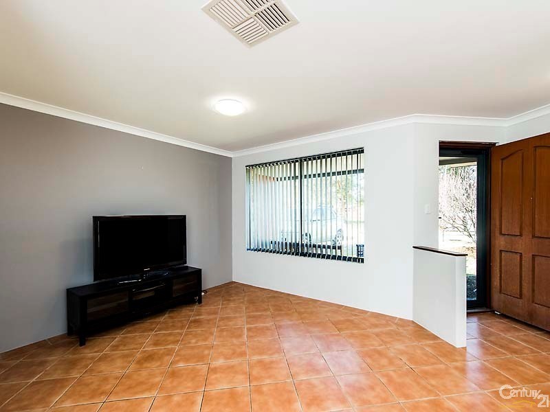 29 Anna Plains Circle, Ellenbrook WA 6069