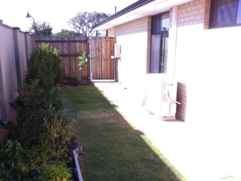 65  Grassdale Parkway, Ellenbrook WA 6069