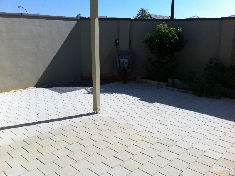 65  Grassdale Parkway, Ellenbrook WA 6069