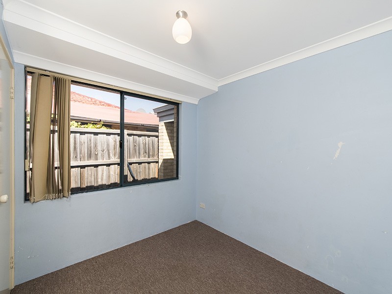 39 Centre Circle, Ellenbrook WA 6069