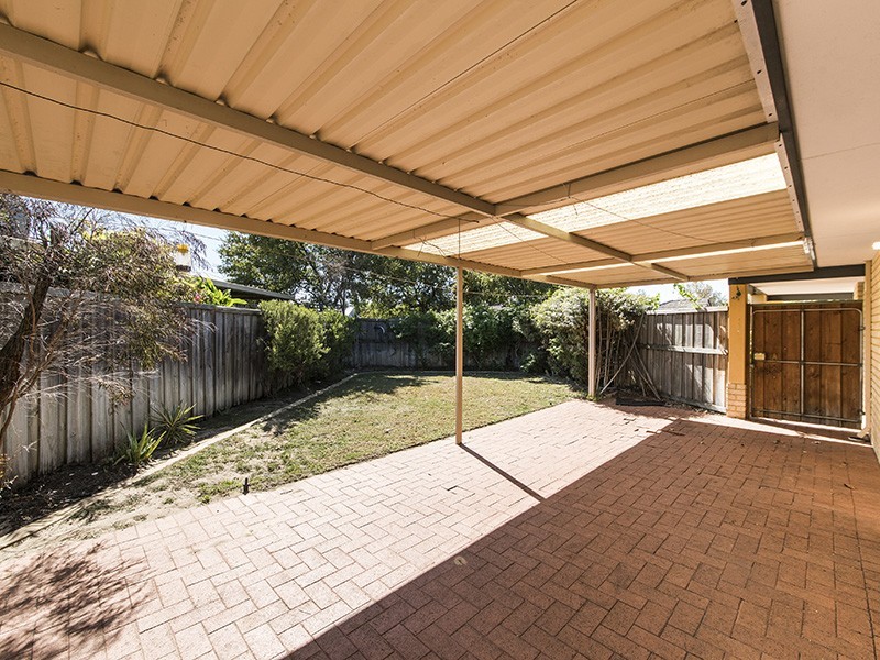 39 Centre Circle, Ellenbrook WA 6069