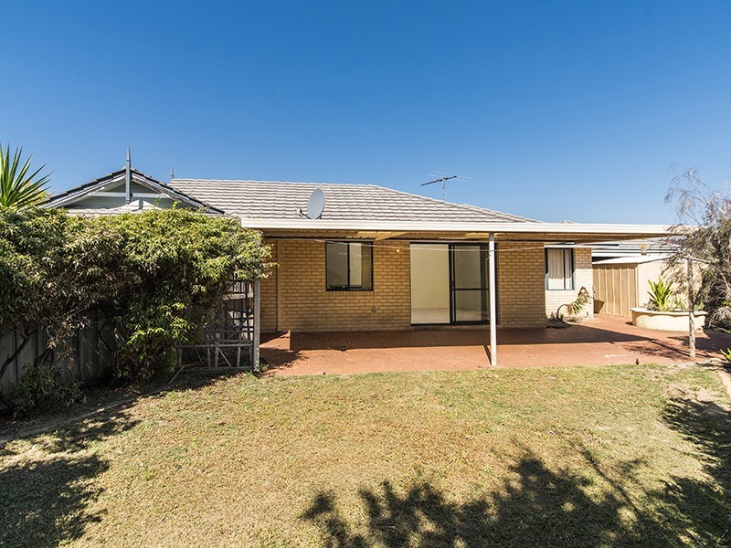 39 Centre Circle, Ellenbrook WA 6069