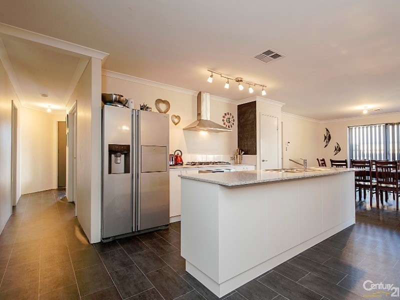 37  Tickner Parade, Ellenbrook WA 6069