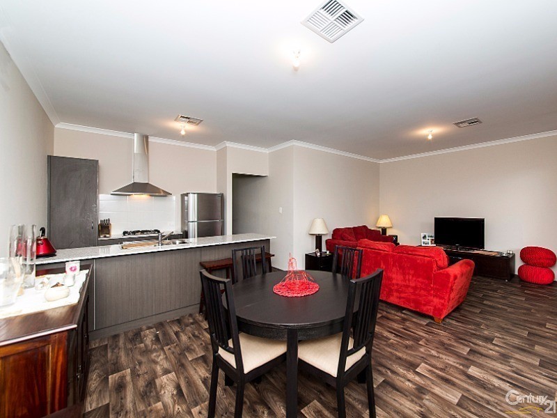 28 Delphi Way, Aveley WA 6069