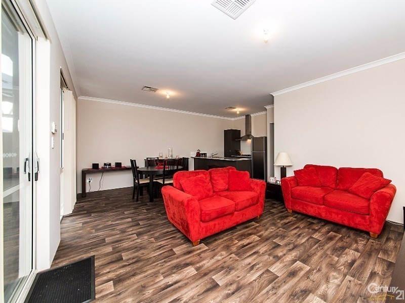 28 Delphi Way, Aveley WA 6069