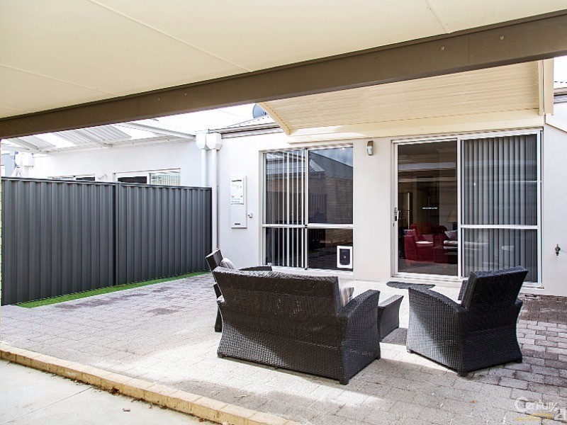 28 Delphi Way, Aveley WA 6069