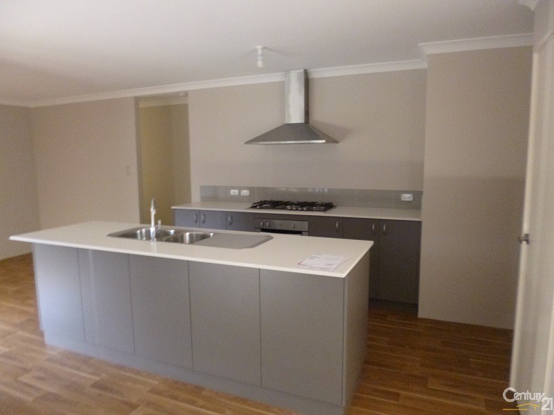 12 O’Halloran Street, Ellenbrook WA 6069