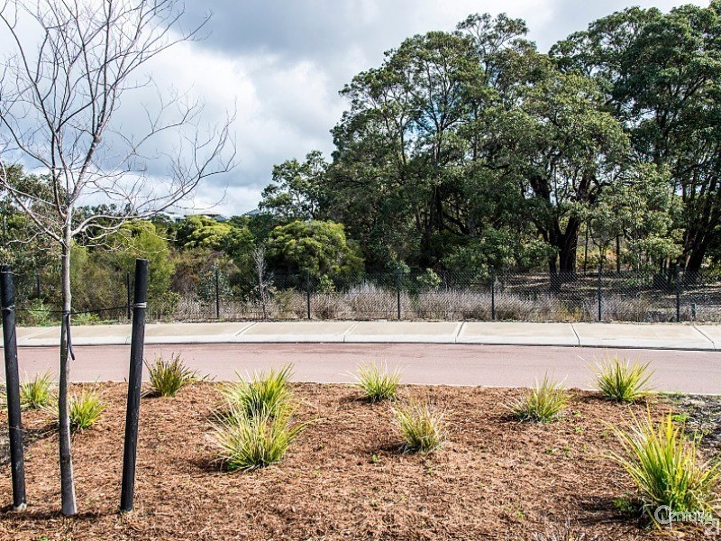 59 Bellazario, Aveley WA 6069