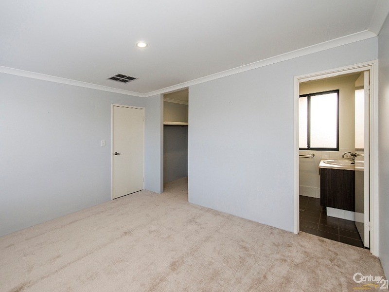 59 Bellazario, Aveley WA 6069