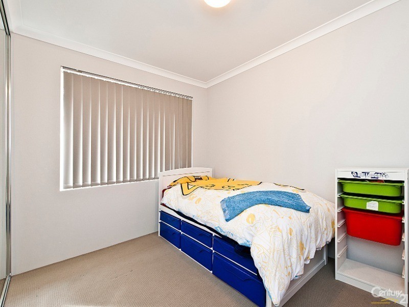 8 Villena Parade, Alkimos WA 6038