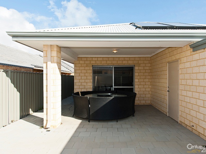 8 Villena Parade, Alkimos WA 6038