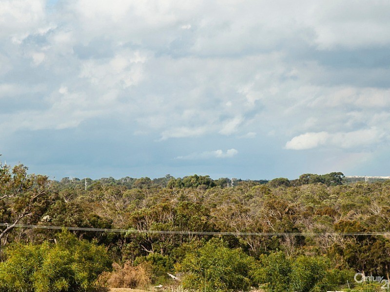 8 Villena Parade, Alkimos WA 6038