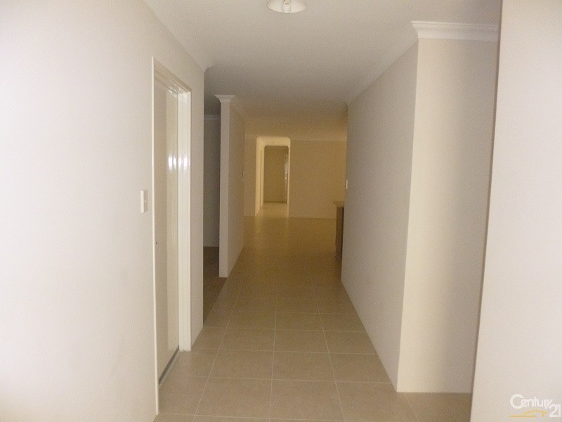 9 BELLAZARIO PROMENADE, Aveley WA 6069