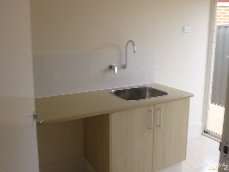 9 BELLAZARIO PROMENADE, Aveley WA 6069