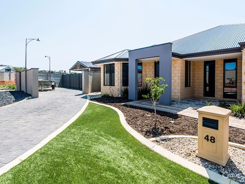 48 Coree Lane, Ellenbrook WA 6069