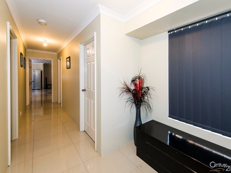 48 Coree Lane, Ellenbrook WA 6069