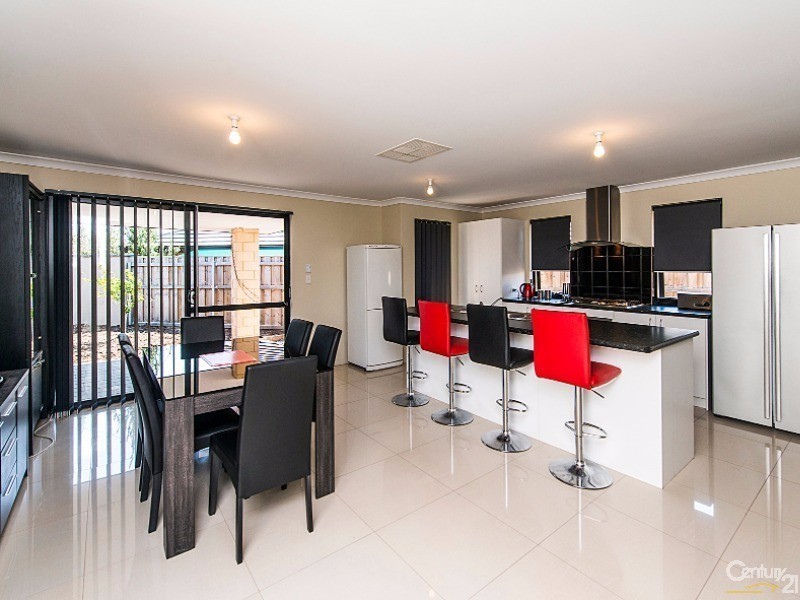 48 Coree Lane, Ellenbrook WA 6069