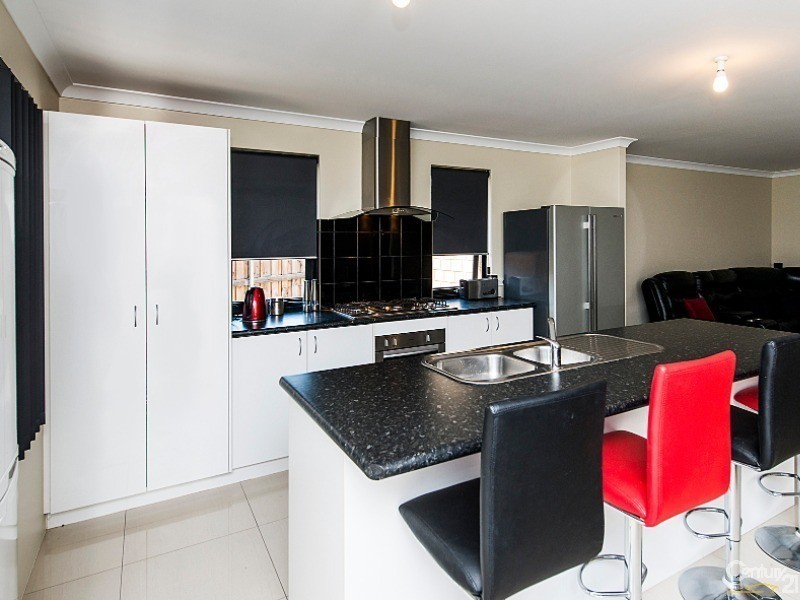 48 Coree Lane, Ellenbrook WA 6069