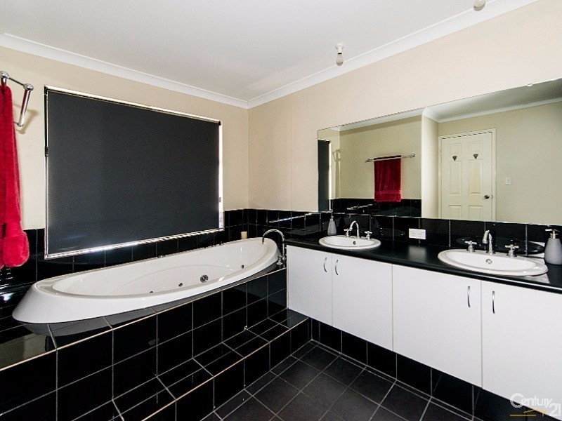 48 Coree Lane, Ellenbrook WA 6069