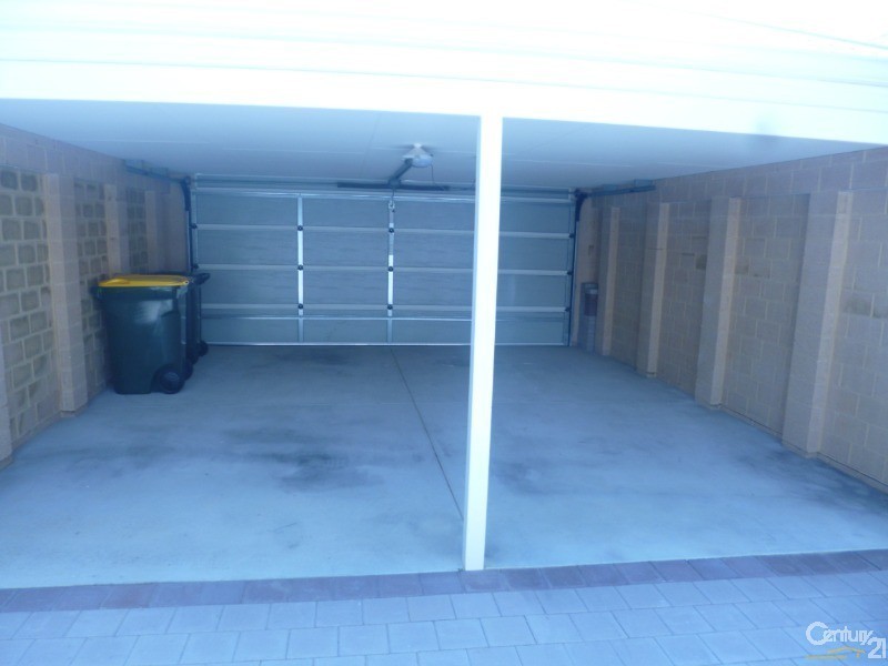 11 Kersley Avenue, Ellenbrook WA 6069