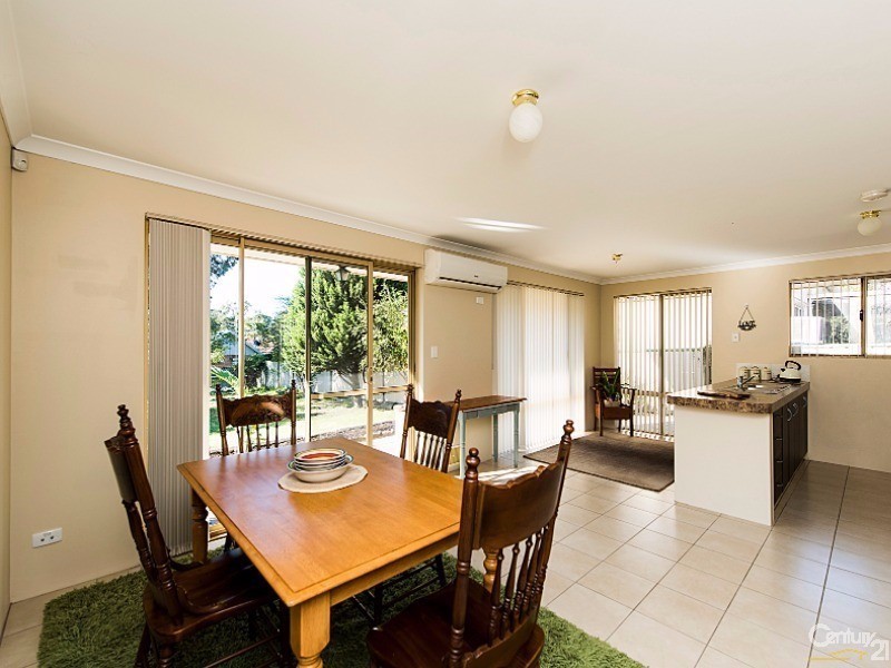 13 Gladstone Ave, Swan View WA 6056