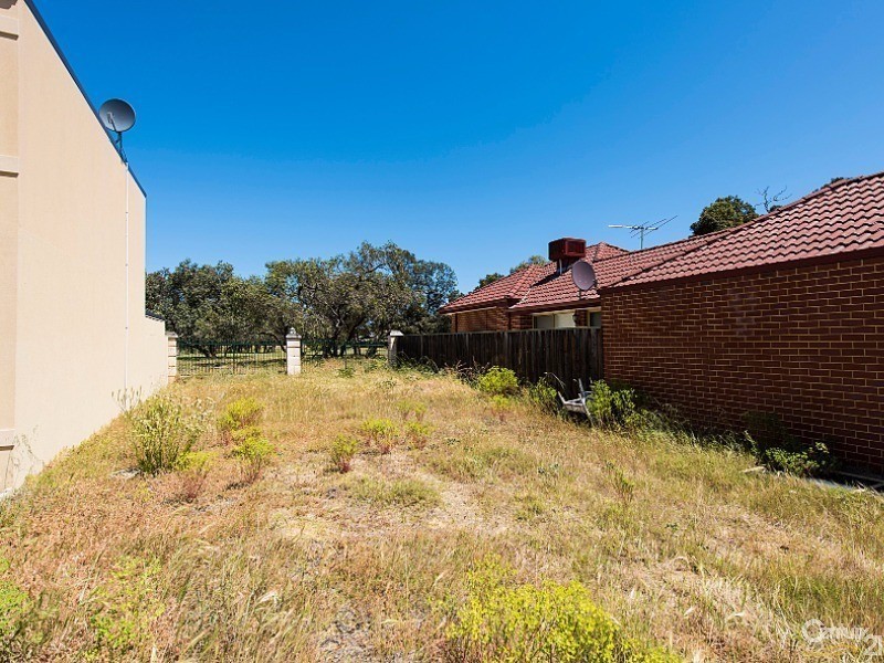 33 The Fairways, The Vines WA 6069