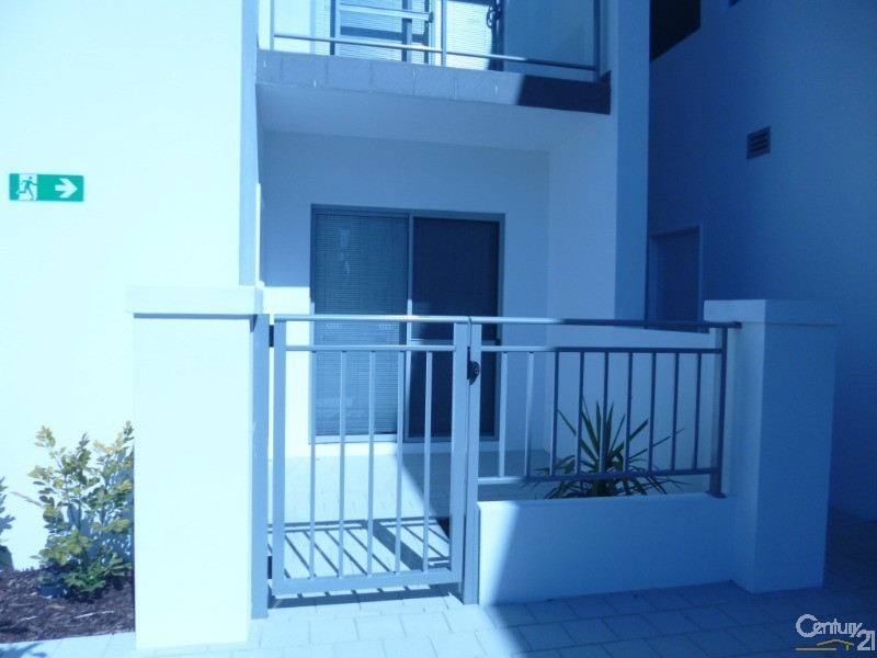 3/1 URBAN LANE, Ellenbrook WA 6069