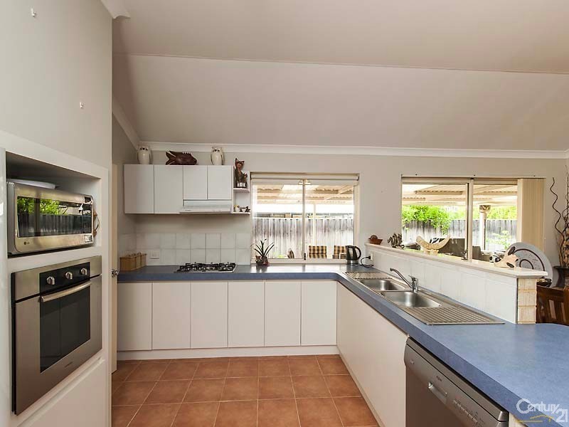 4  Lissadell Terrace, Ellenbrook WA 6069