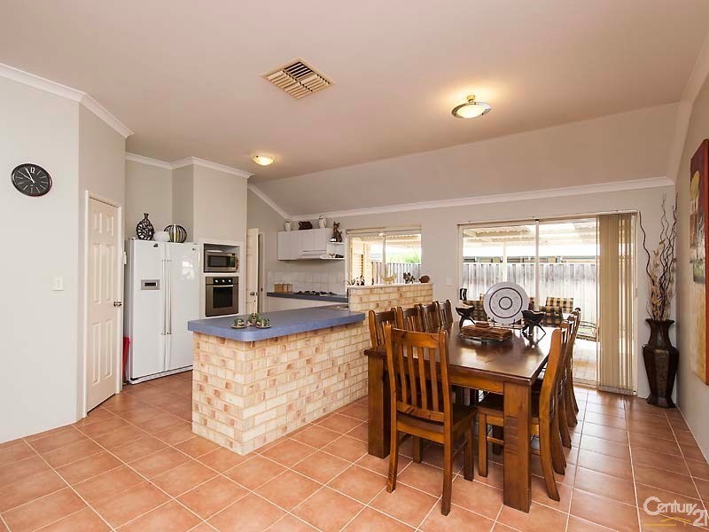 4  Lissadell Terrace, Ellenbrook WA 6069