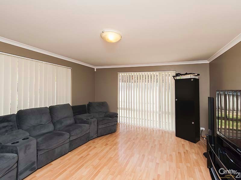 4  Lissadell Terrace, Ellenbrook WA 6069