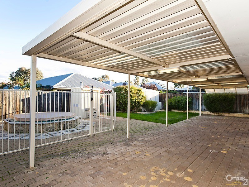 6 Karbar Pass, Ellenbrook WA 6069