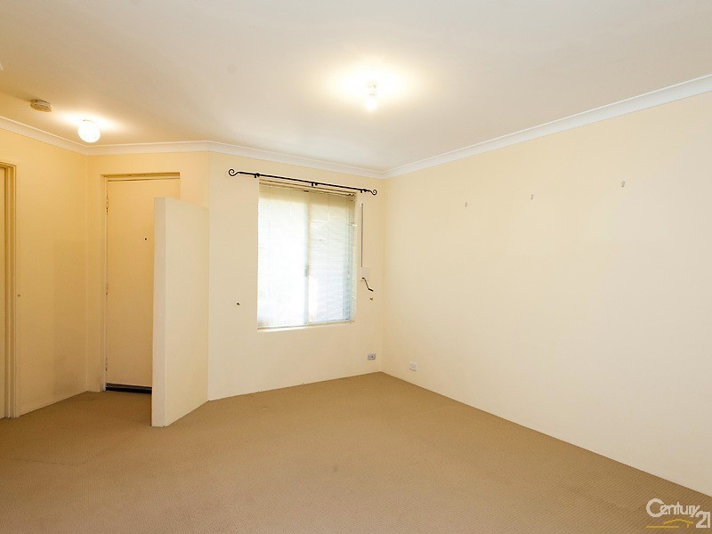 6 Karbar Pass, Ellenbrook WA 6069