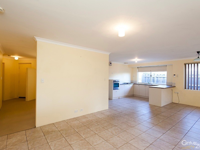 6 Karbar Pass, Ellenbrook WA 6069