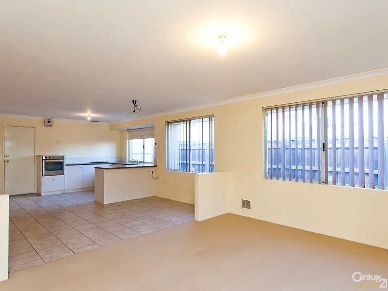 6 Karbar Pass, Ellenbrook WA 6069