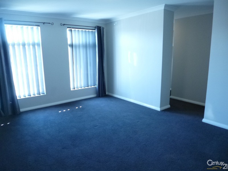 10 Verbana Drive, Aveley WA 6069