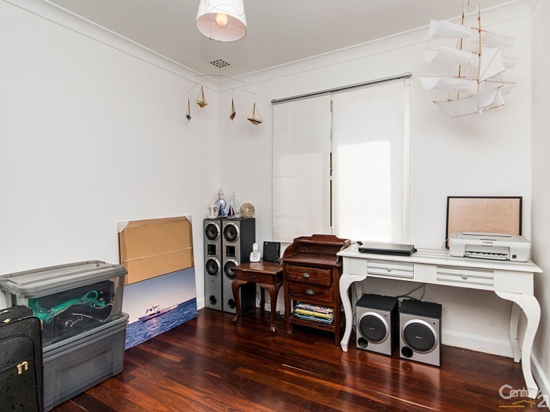 52 North Ave, Bullsbrook WA 6084